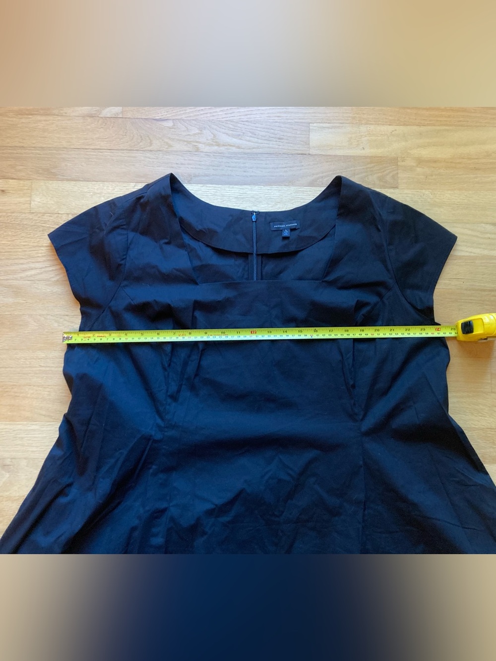 Universal Standard Black Cap-Sleeve A-Line Dress with Pockets - Large - Picture 4 of 8